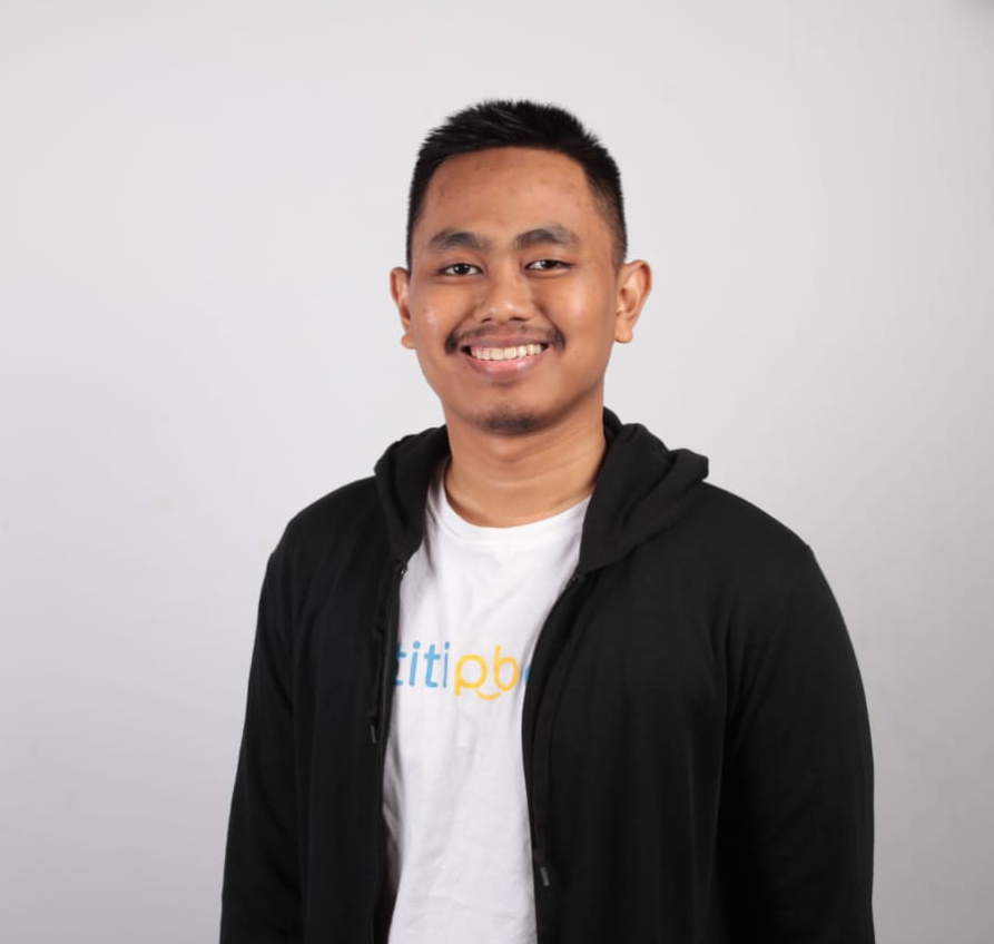 testimonial-avatar